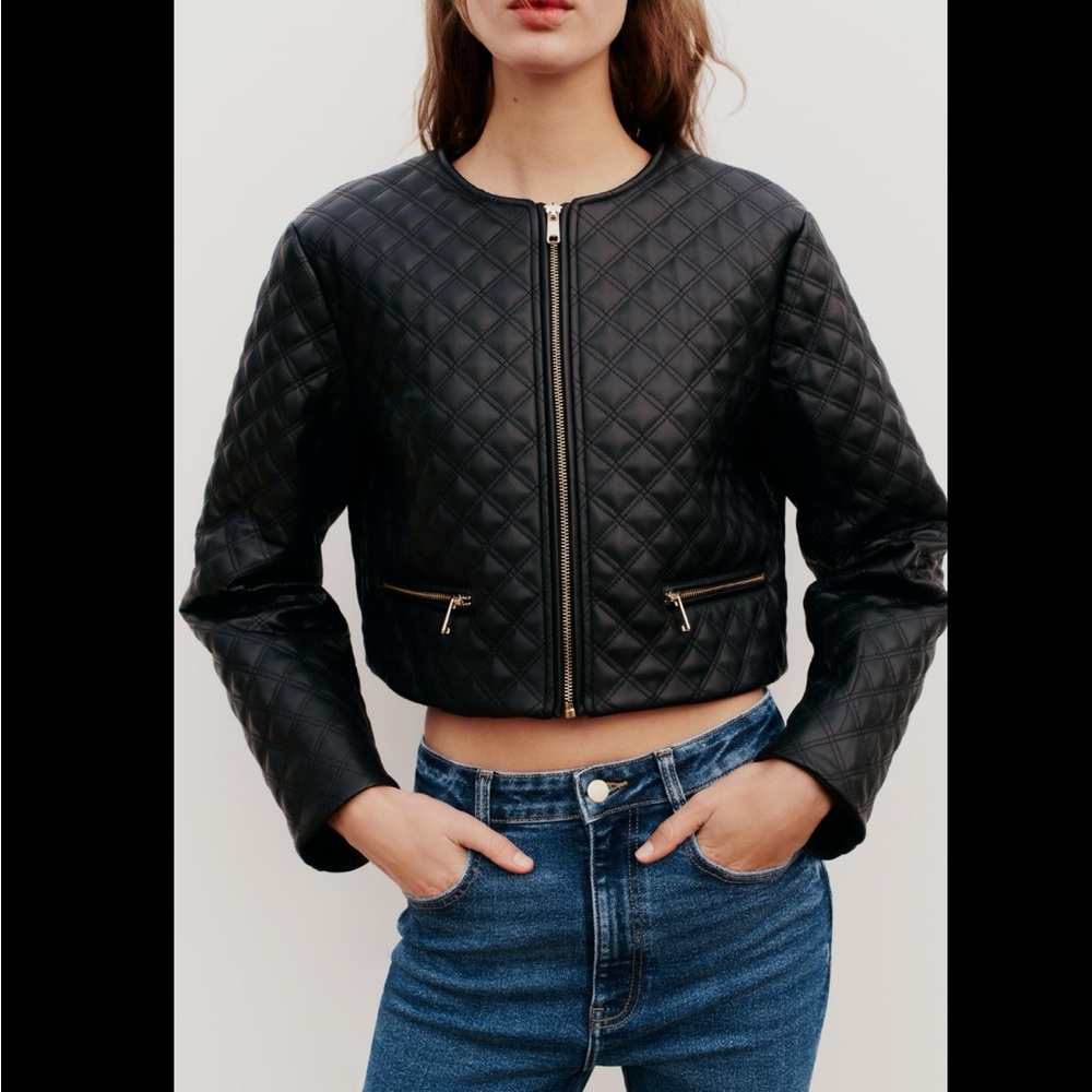 FAUX LEATHER CROPPED QUILTED JACKET